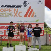 Podium U13 filles